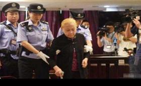 83岁老妇毒害46岁儿子，被判4年缓刑，如今4年已到，老人怎样了 